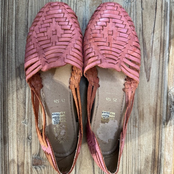 Shoes - Mexican Women's Pink Leather Huarache Shoes fits 7.5